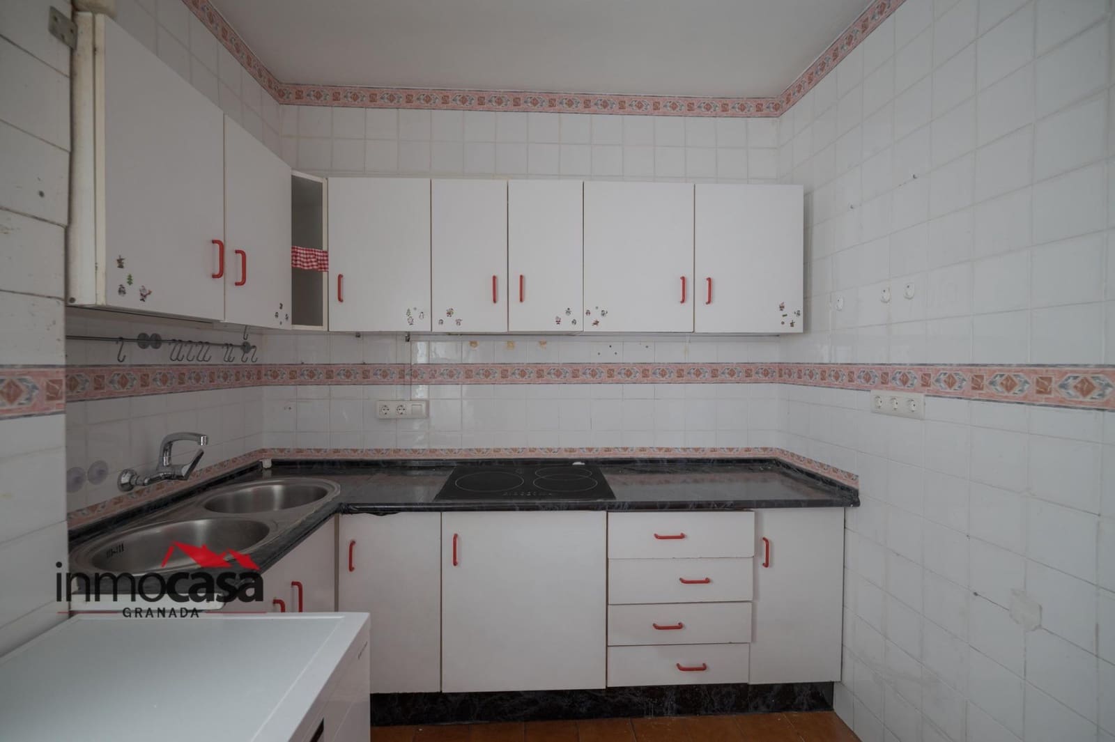 3 bedroom Flat for sale in Granada city - € 235,000 (Ref: 10159847)
