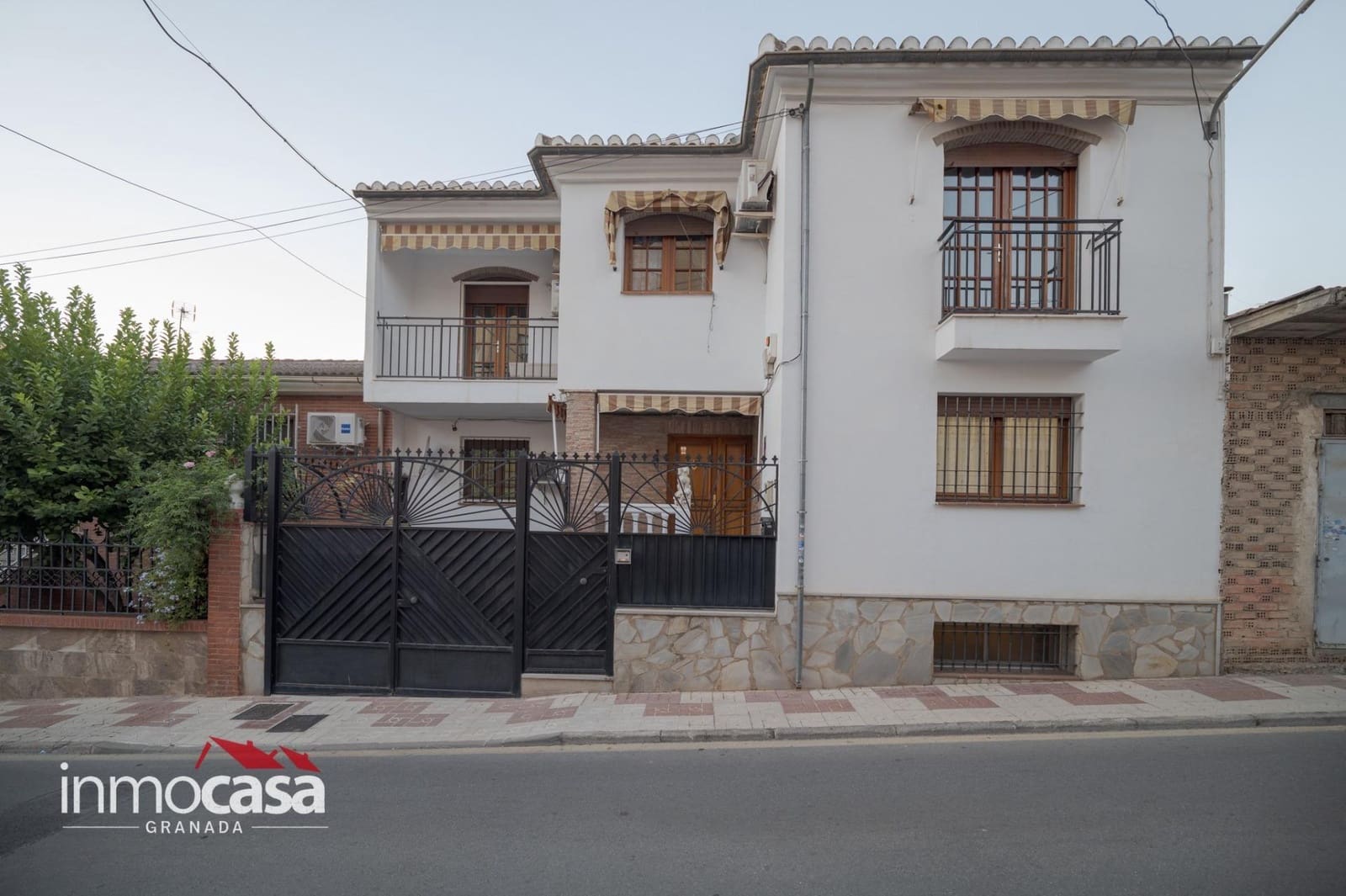 6 quarto Moradia para venda em Maracena com garagem - 380 000 € (Ref: 10159848)