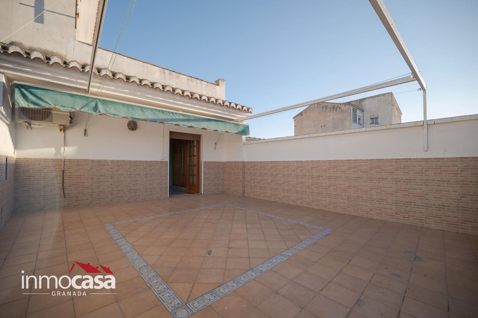 6 quarto Moradia para venda em Maracena com garagem - 380 000 € (Ref: 10159848)