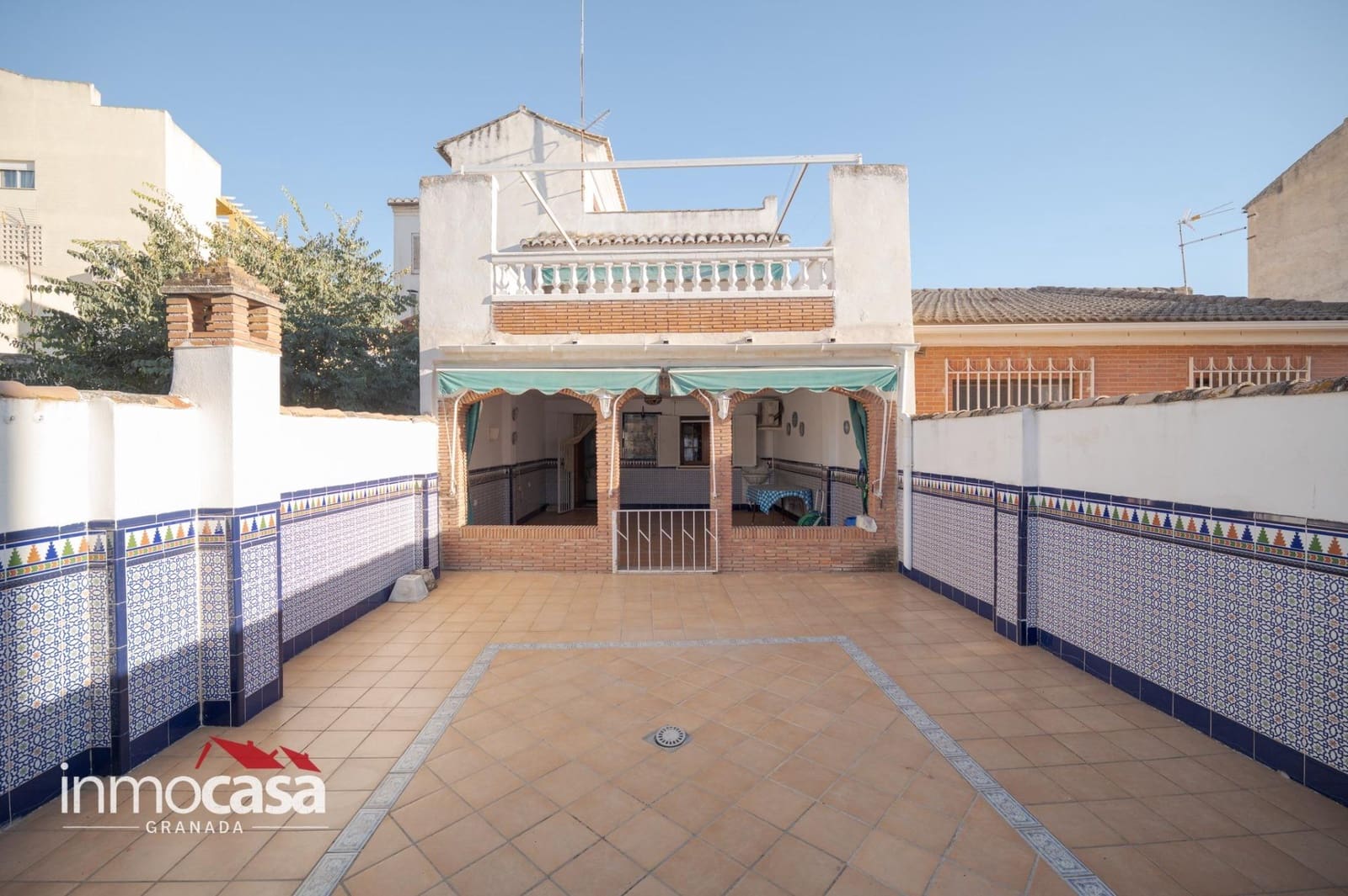 6 quarto Moradia para venda em Maracena com garagem - 380 000 € (Ref: 10159848)