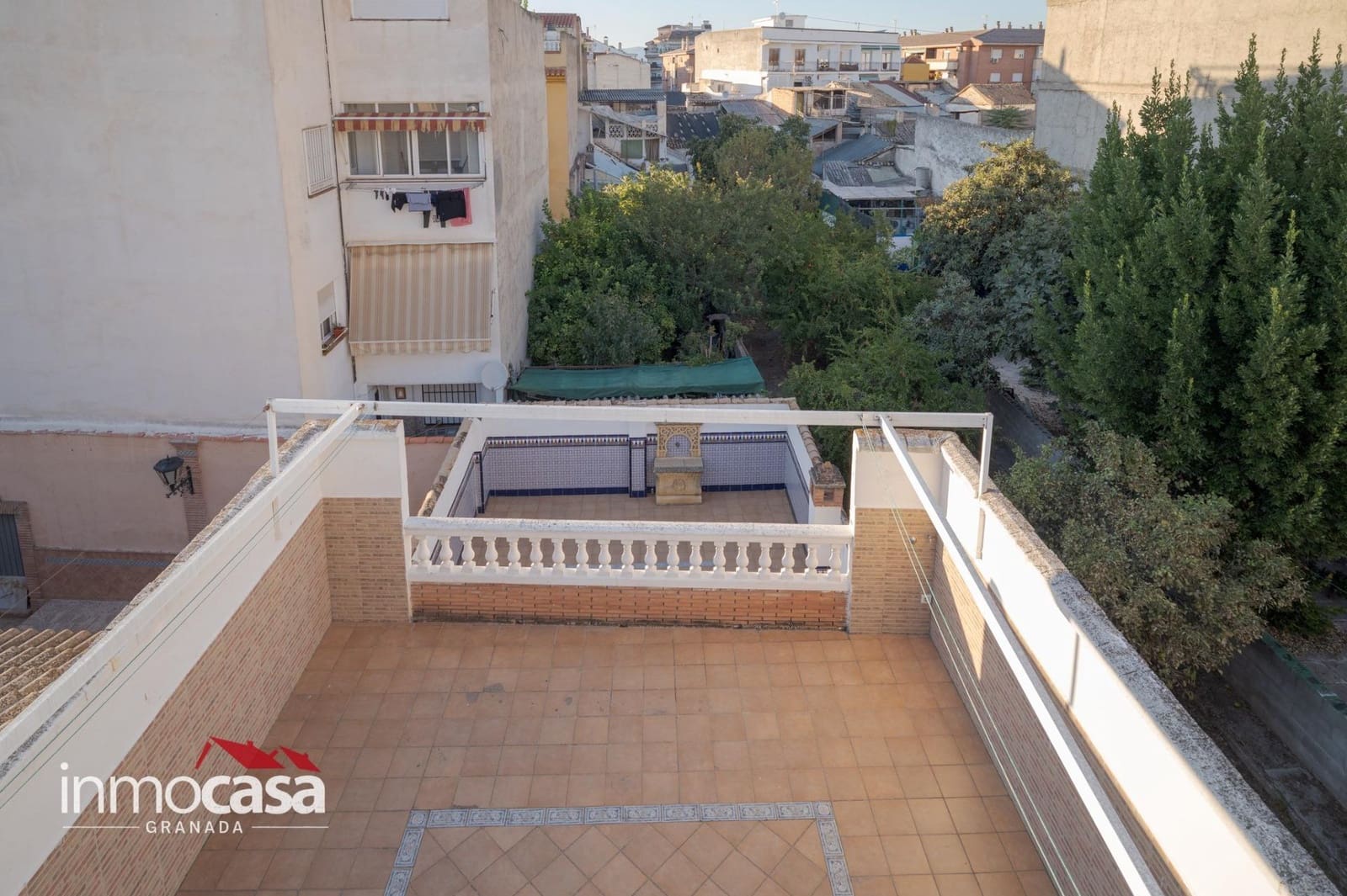 6 quarto Moradia para venda em Maracena com garagem - 380 000 € (Ref: 10159848)
