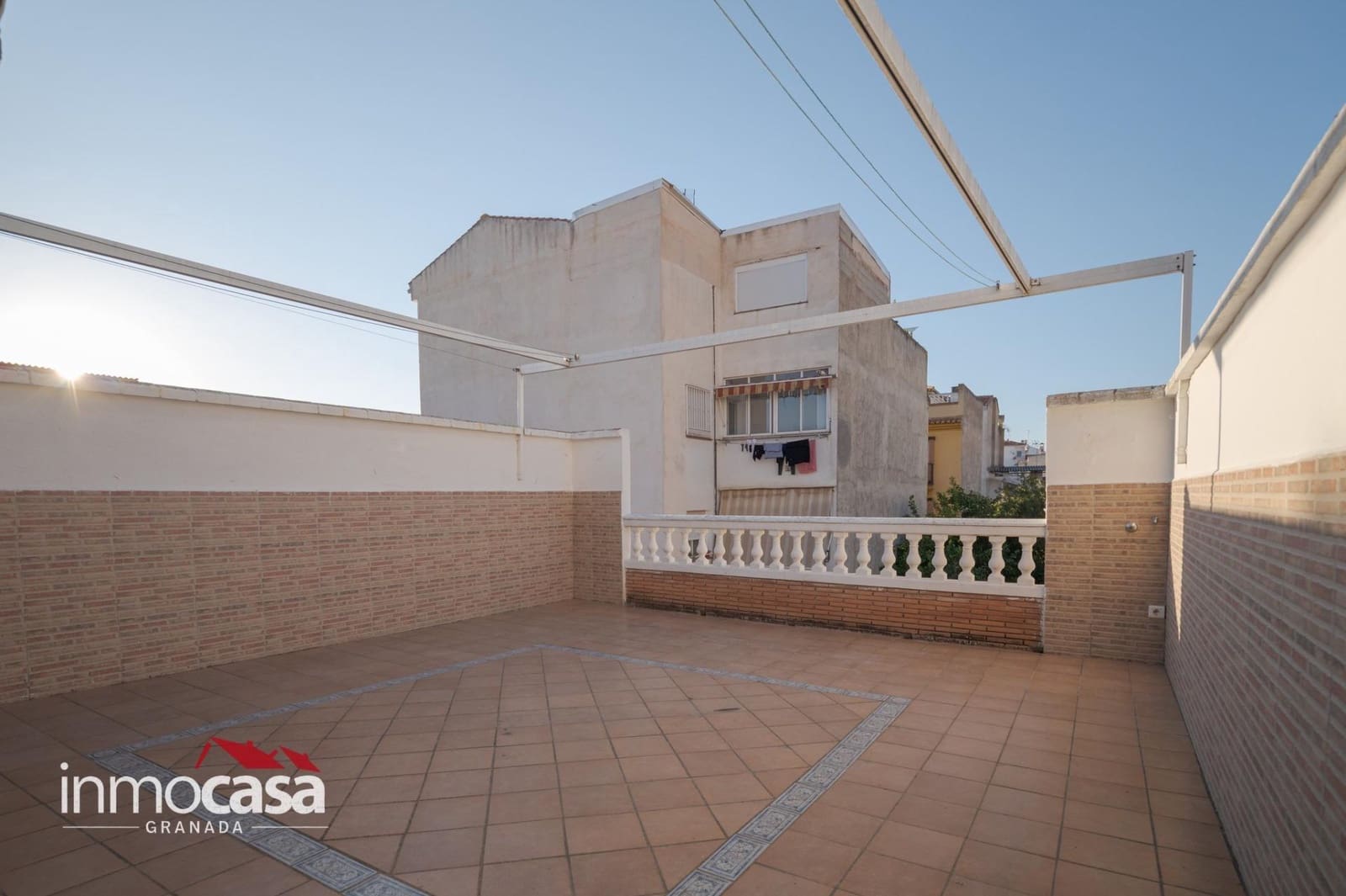 6 quarto Moradia para venda em Maracena com garagem - 380 000 € (Ref: 10159848)