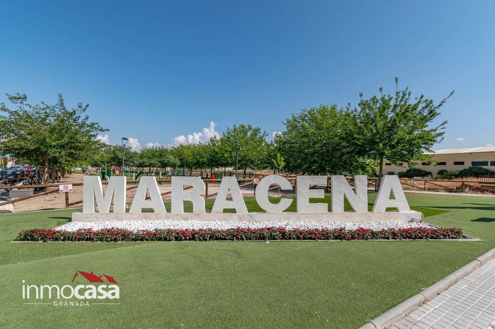6 quarto Moradia para venda em Maracena com garagem - 380 000 € (Ref: 10159848)