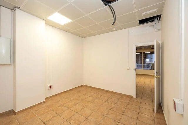 Comercial para arrendar em Granada cidade - 600 € (Ref: 10165178)