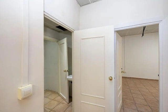 Comercial para arrendar em Granada cidade - 600 € (Ref: 10165178)