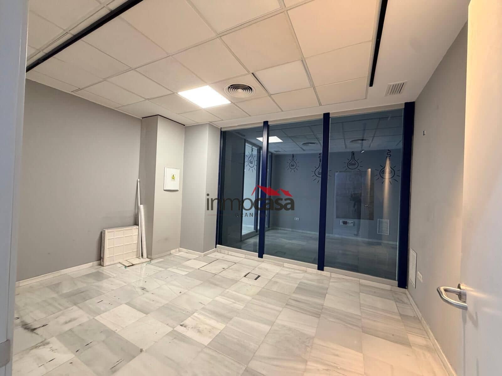 Commercial for rent in Armilla - € 2,650 (Ref: 10166805)