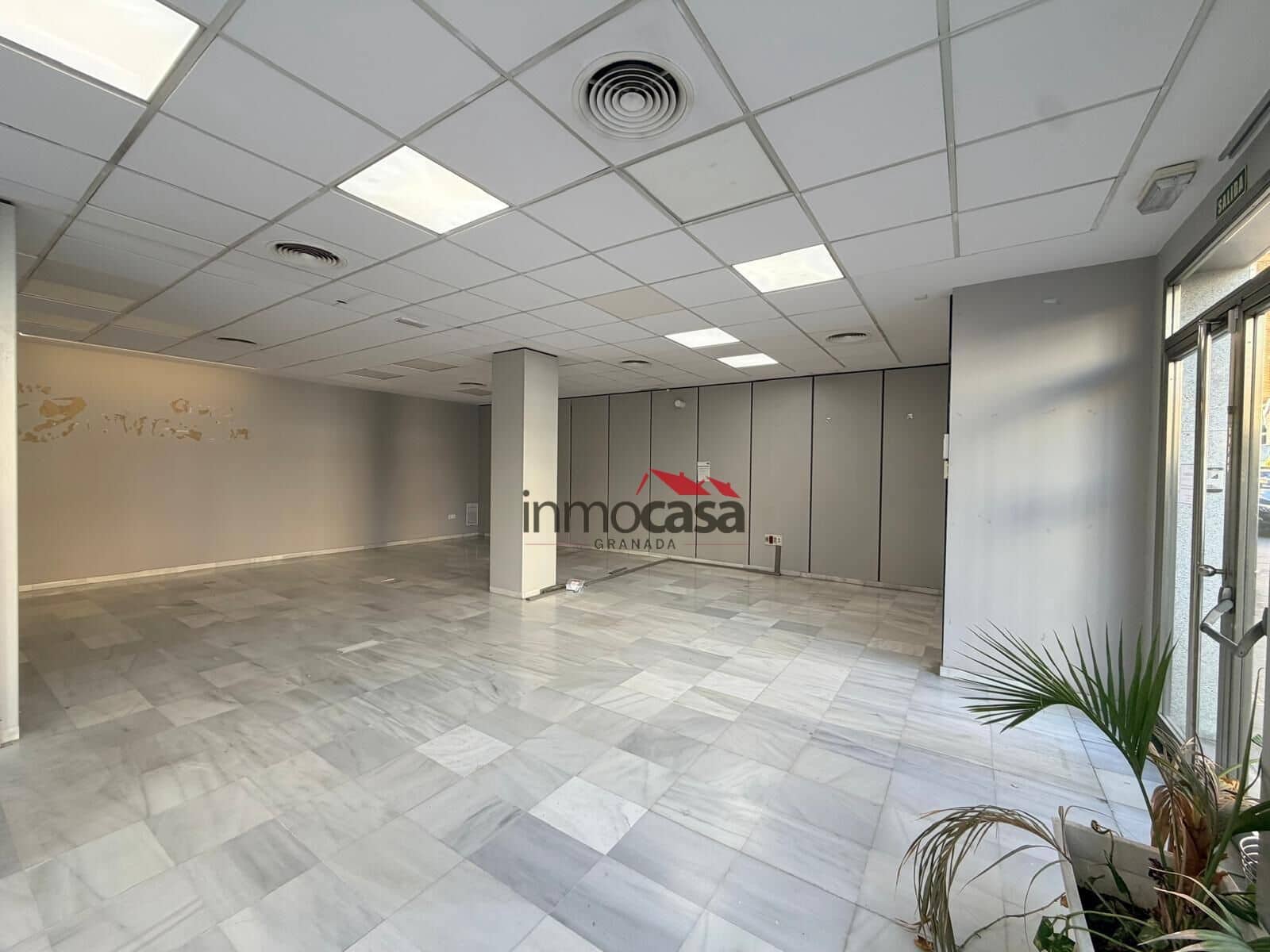 Commercial for rent in Armilla - € 2,650 (Ref: 10166805)