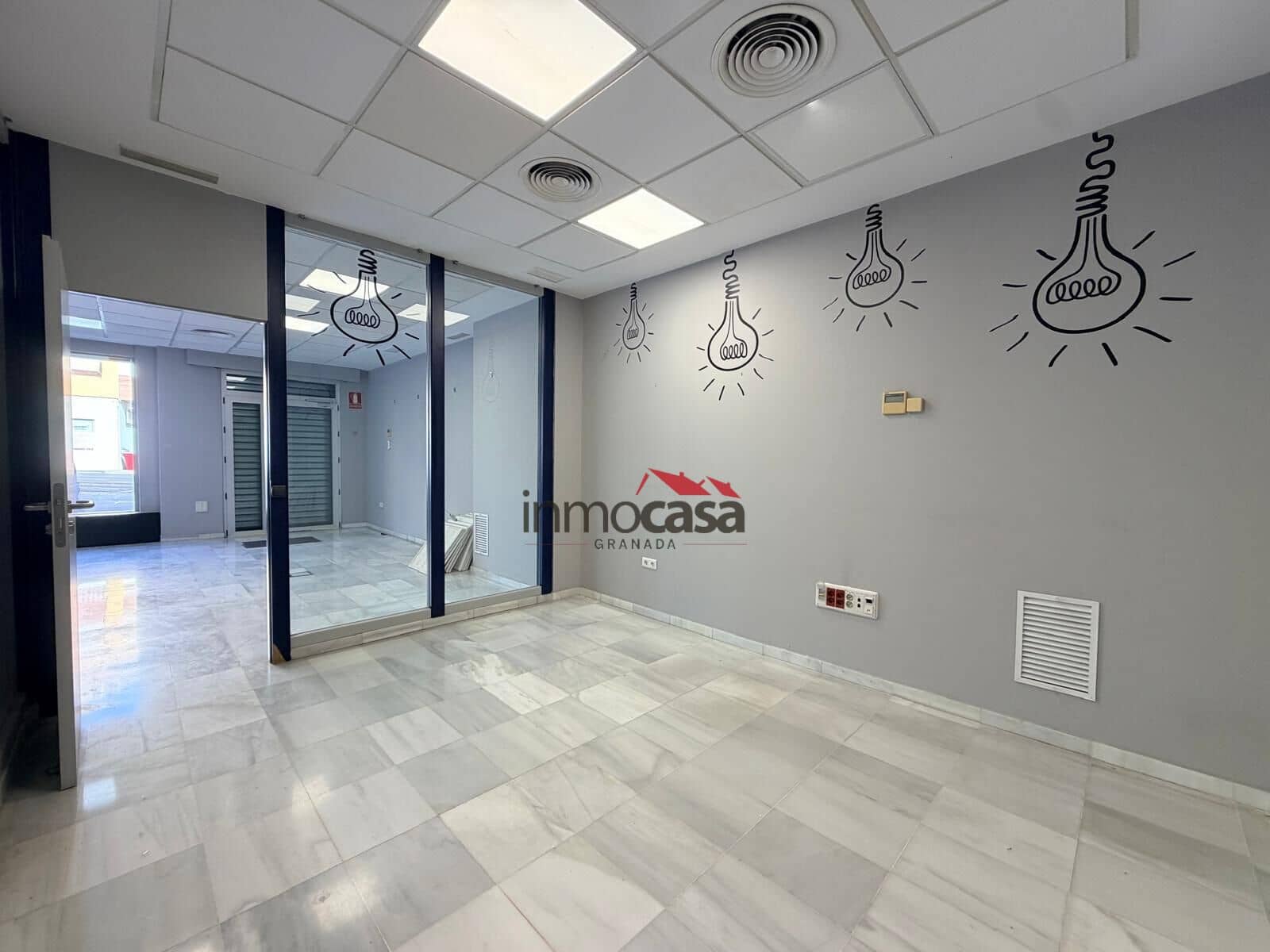 Commercial for rent in Armilla - € 2,650 (Ref: 10166805)