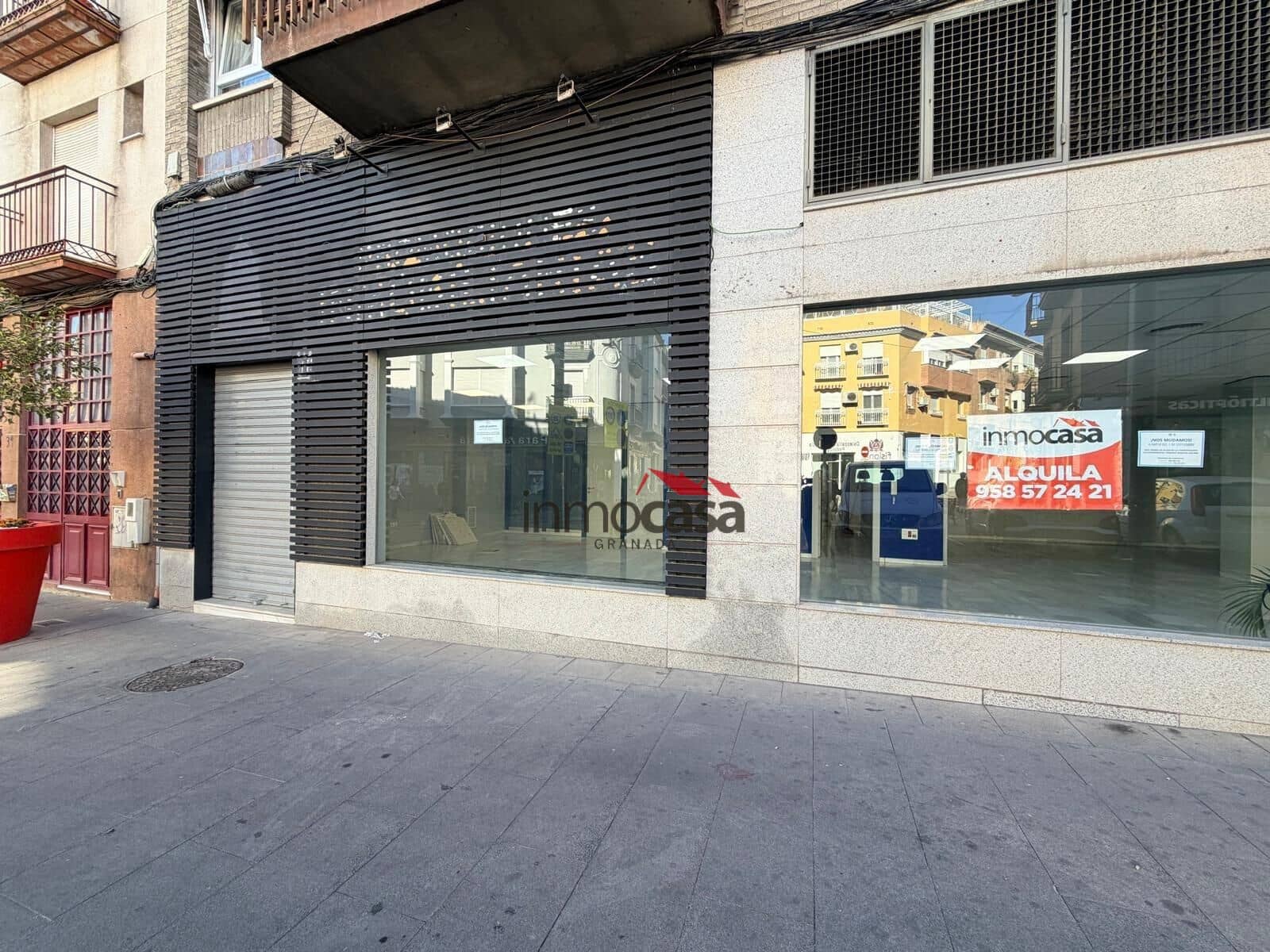 Commercial for rent in Armilla - € 2,650 (Ref: 10166805)