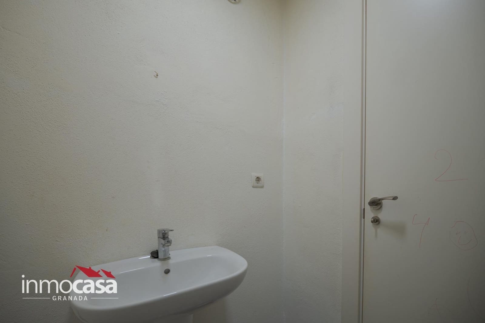 Business for sale in Pinar - € 79,000 (Ref: 10168611)