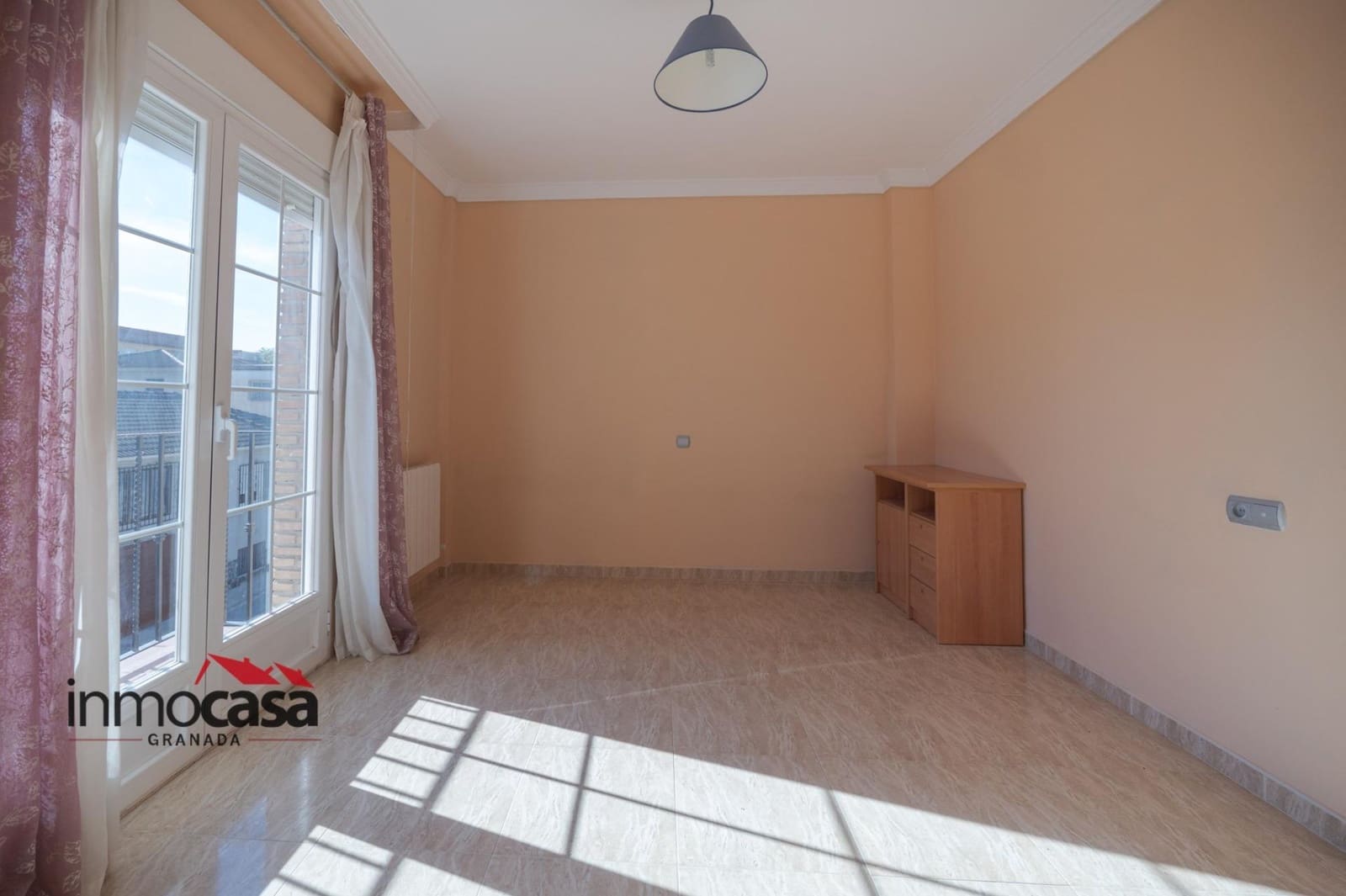 3 bedroom Villa for sale in Las Gabias with pool garage - € 418,000 (Ref: 10171865)