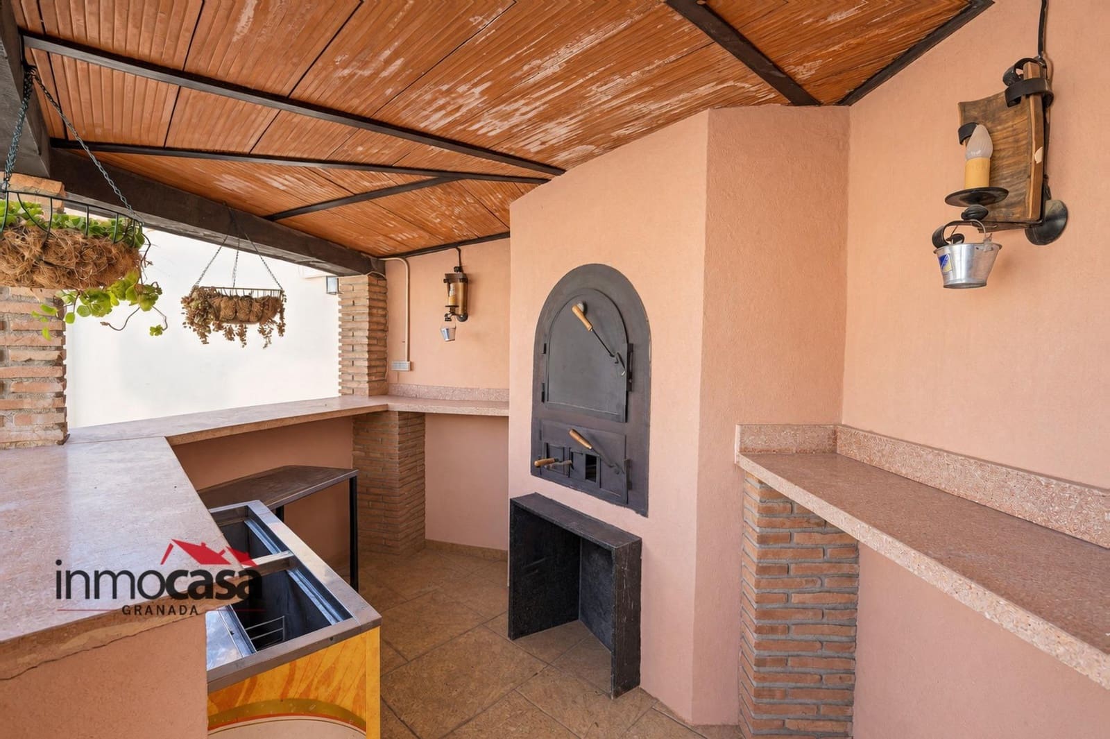 3 bedroom Villa for sale in Las Gabias with pool garage - € 418,000 (Ref: 10171865)
