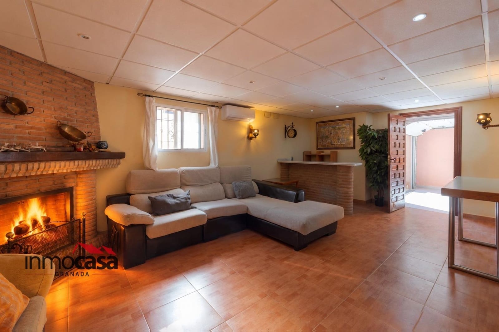 3 bedroom Villa for sale in Las Gabias with pool garage - € 418,000 (Ref: 10171865)