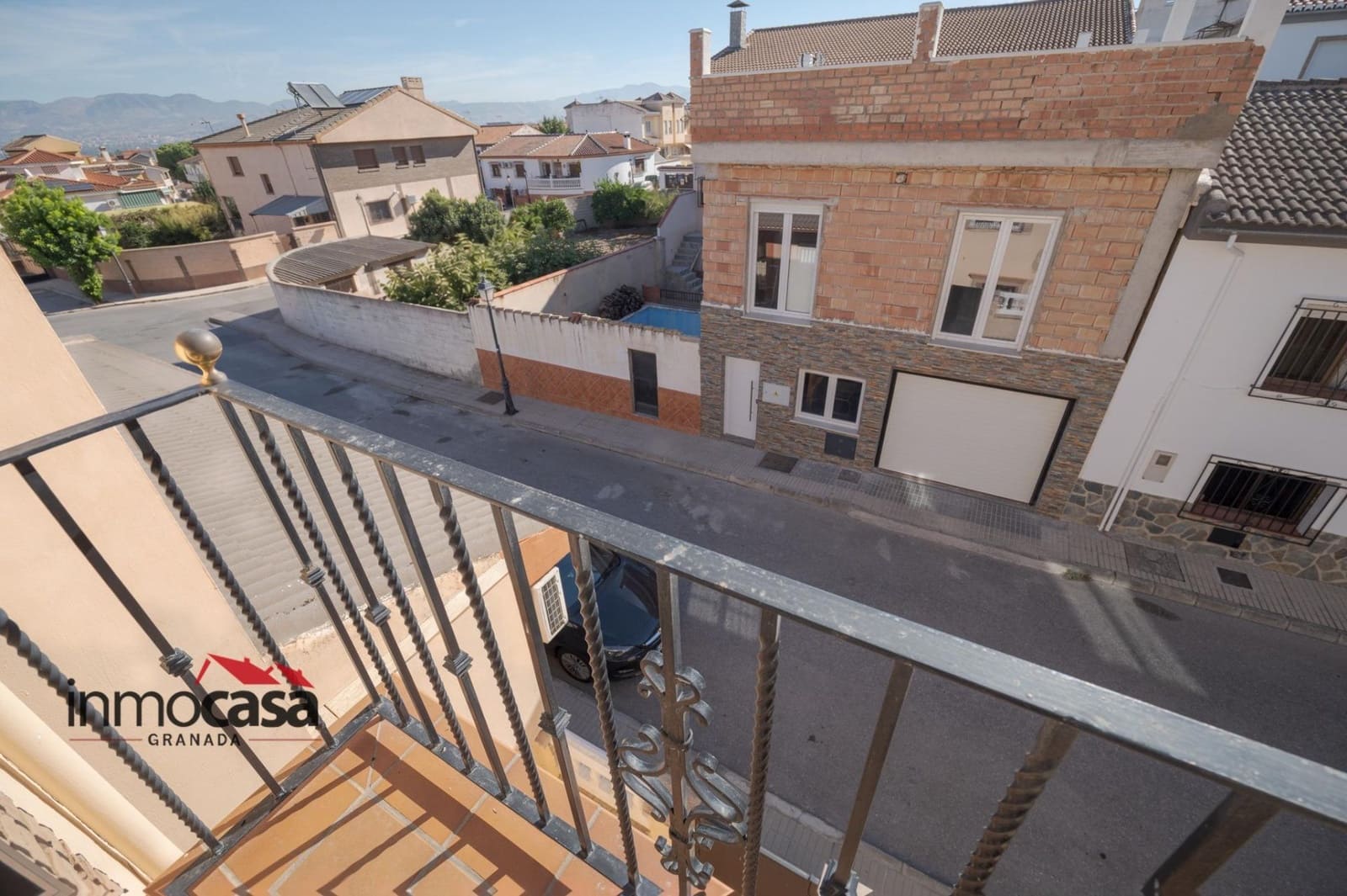3 bedroom Villa for sale in Las Gabias with pool garage - € 418,000 (Ref: 10171865)