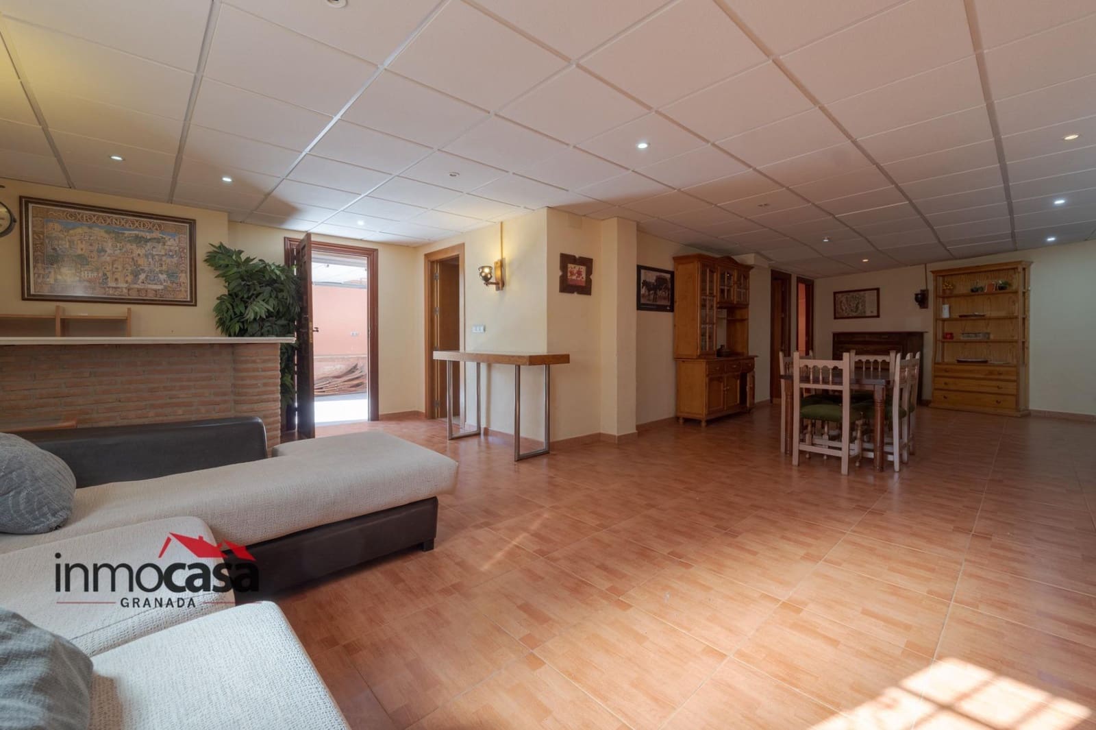 3 bedroom Villa for sale in Las Gabias with pool garage - € 418,000 (Ref: 10171865)