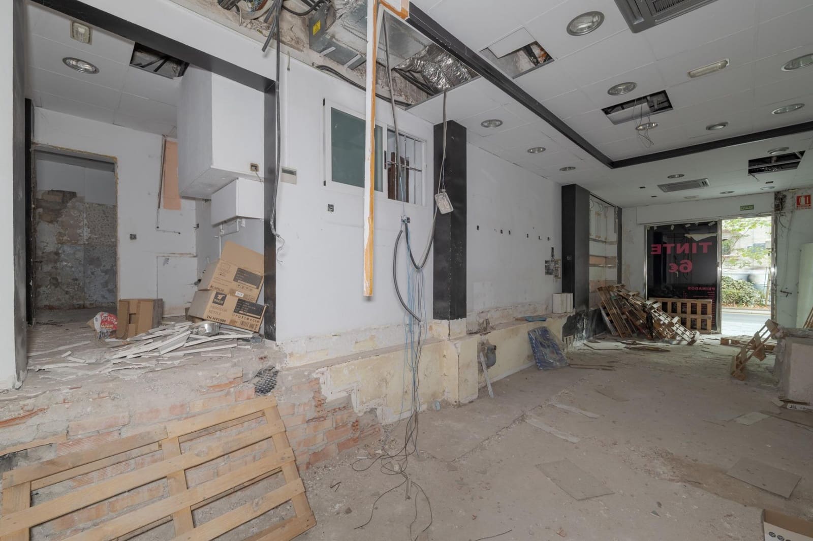 Gewerbe zu verkaufen in Granada Stadt - 179.900 € (Ref: 10171868)