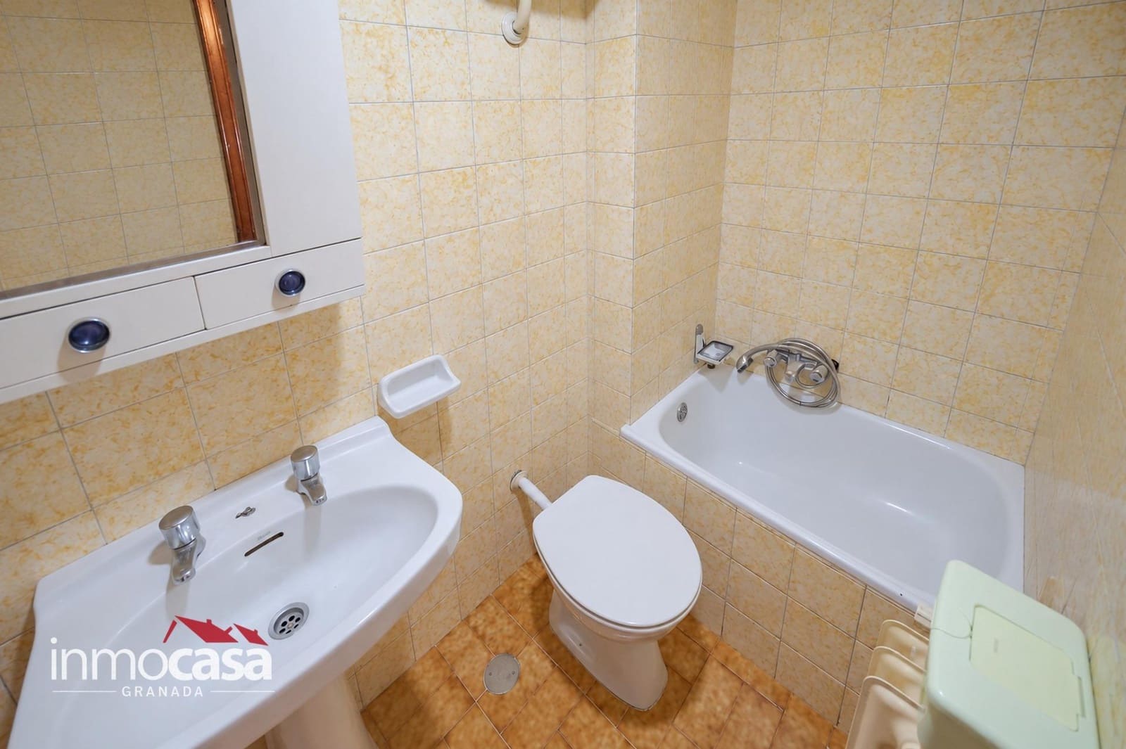 4 chambre Appartement à vendre à Grenade ville avec garage - 350 000 € (Ref: 10177348)