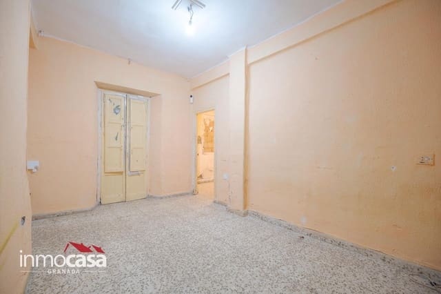 2 sovrum Lägenhet till salu i Granada stad - 84 000 € (Ref: 10177349)