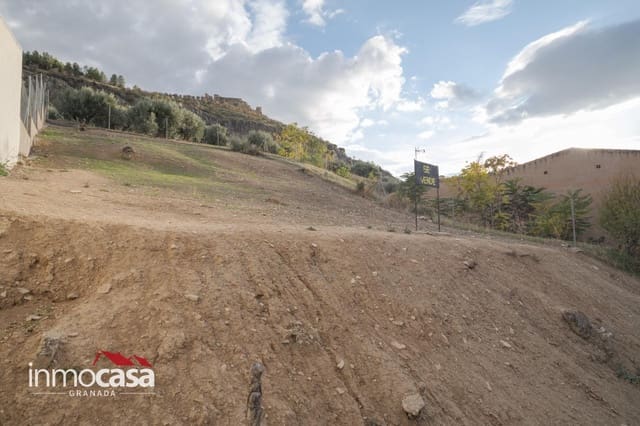Bauplatz zu verkaufen in Píñar - 24.900 € (Ref: 10177350)