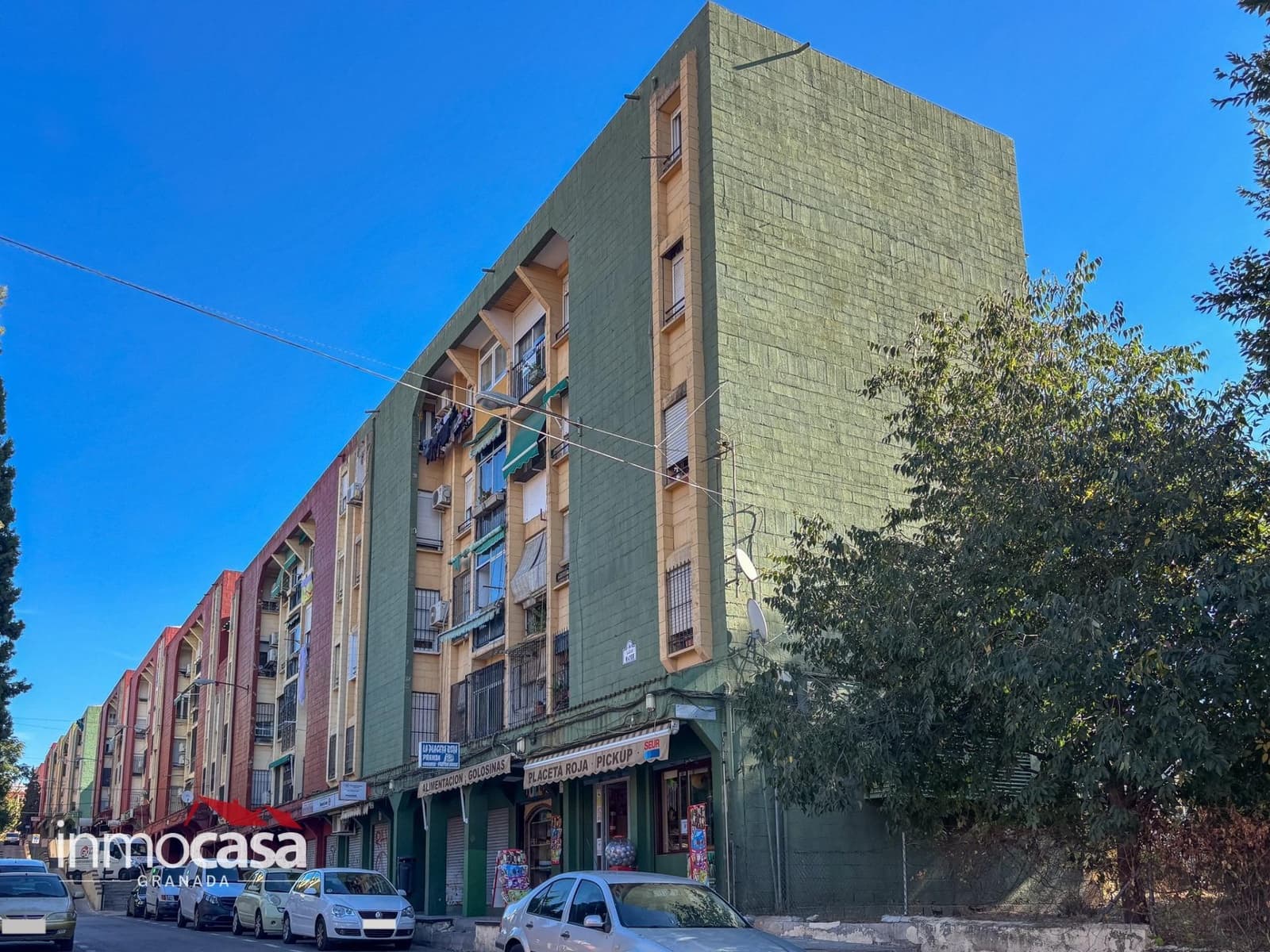 Piso de 3 habitaciones en Granada ciudad en venta - 106.000 € (Ref: 10180762)