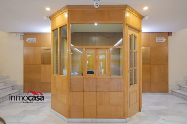 2 sovrum Lägenhet att hyra i Centro, Granada stad med garage - 1 450 € (Ref: 10185088)
