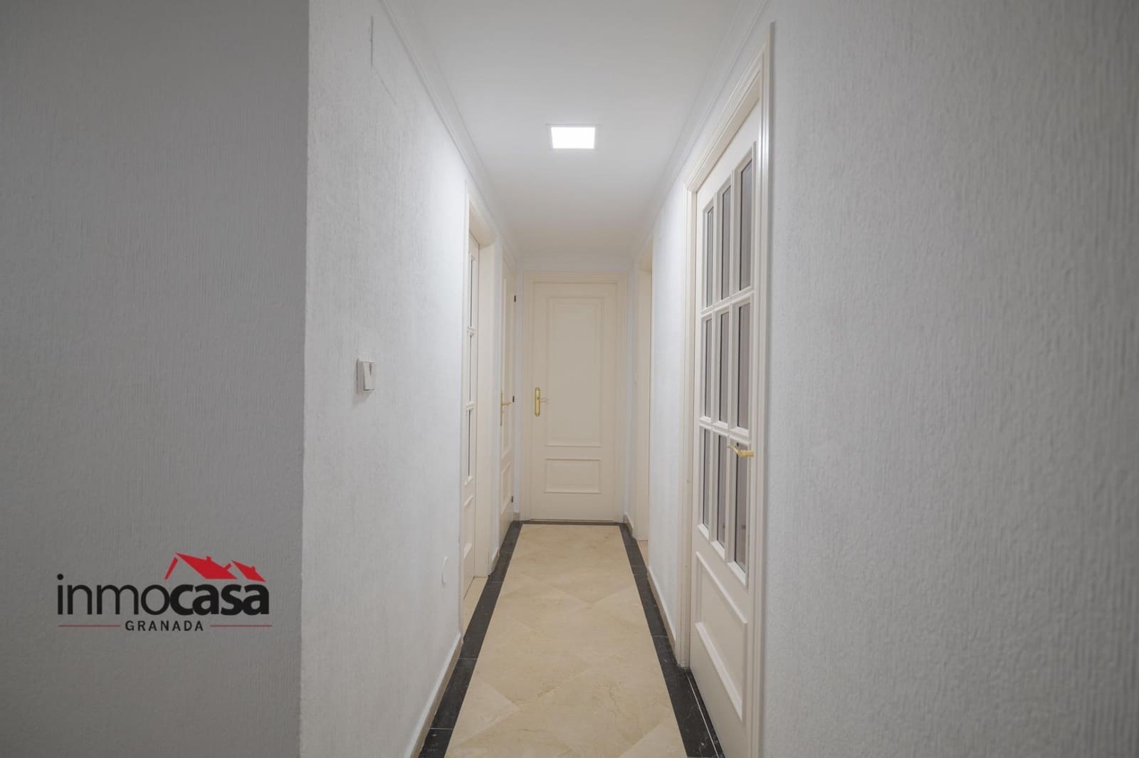 2 sovrum Lägenhet att hyra i Granada stad med garage - 1 450 € (Ref: 10185088)
