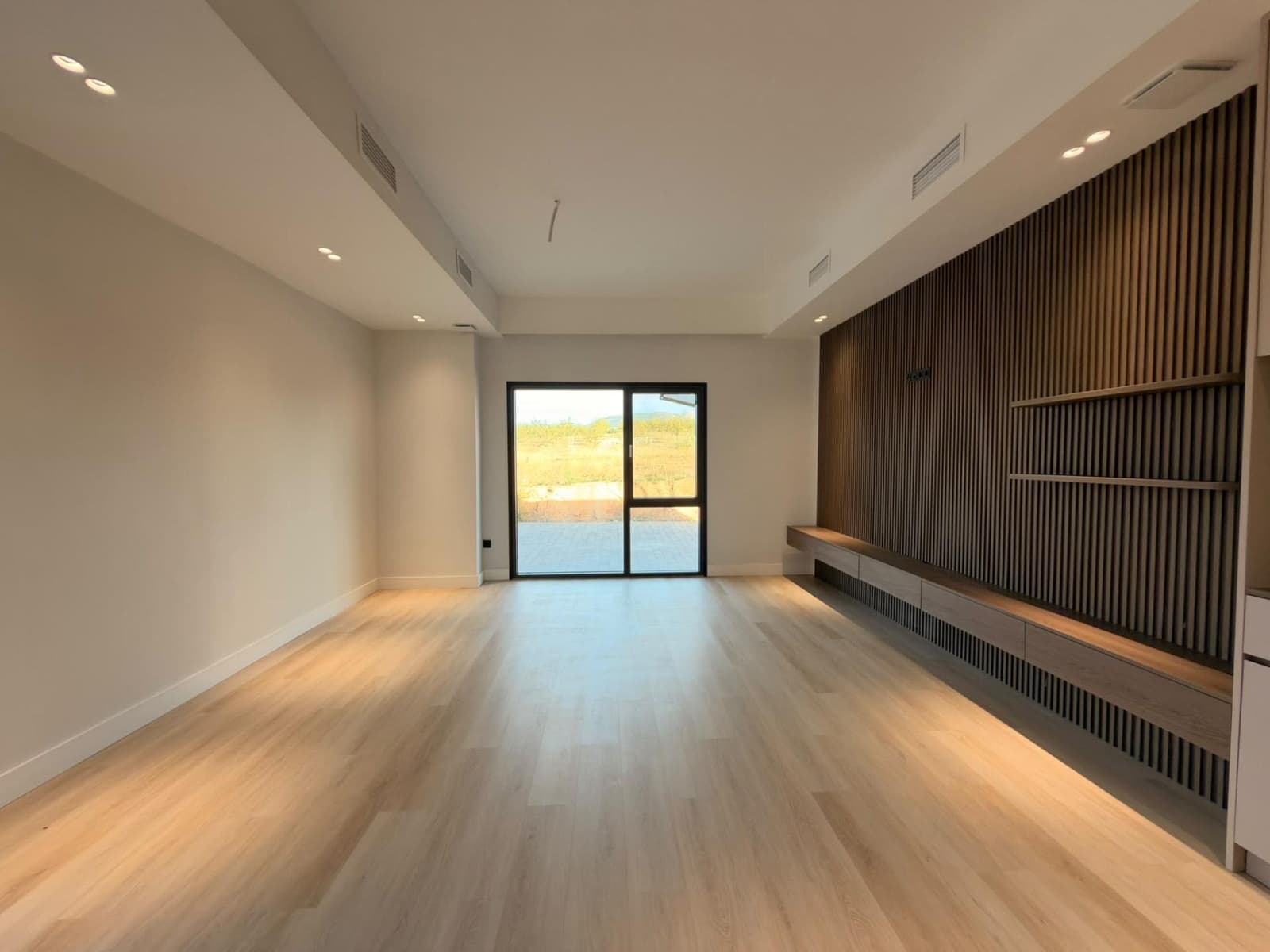 3 bedroom Apartment for sale in Albolote with pool garage - € 410,000 (Ref: 10185090)
