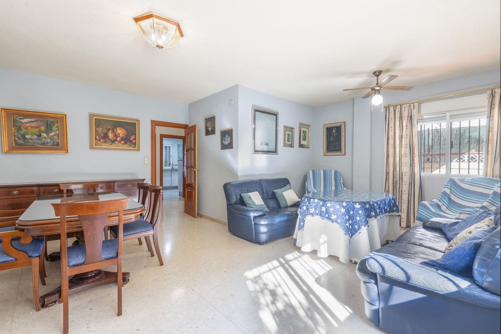 Pareado de 5 habitaciones en La Zubia en venta 185.000 € (Ref 8012272)