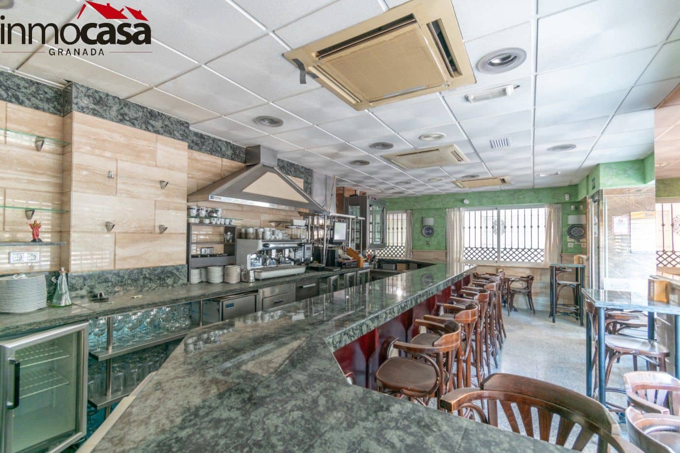 Erhverv til salg i Granada by - € 314.000 (Ref: 8162028)