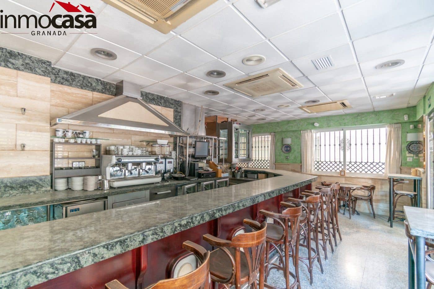 Erhverv til salg i Granada by - € 314.000 (Ref: 8162028)