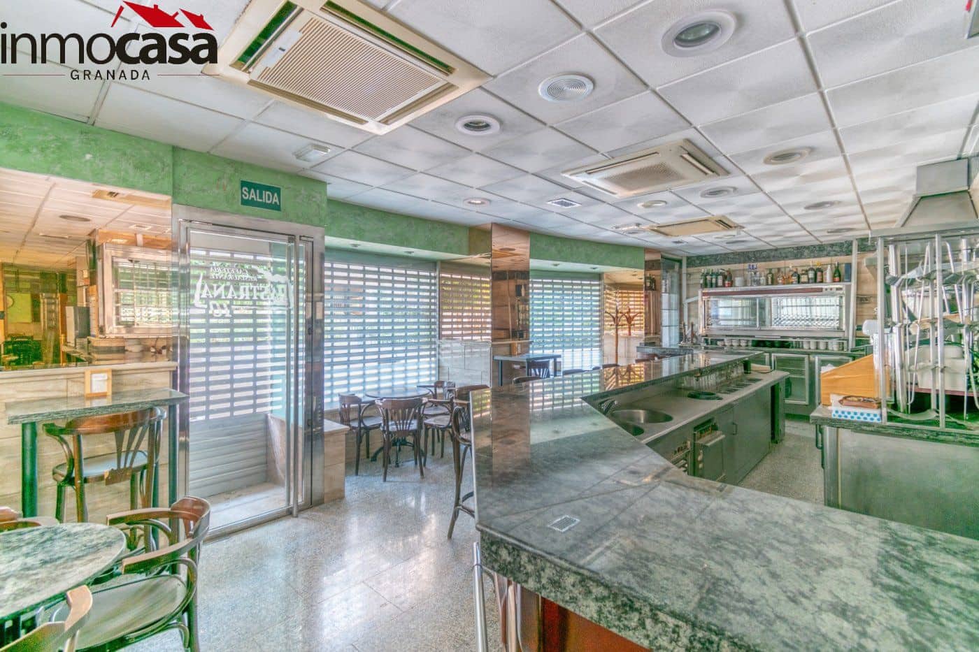 Erhverv til salg i Granada by - € 314.000 (Ref: 8162028)