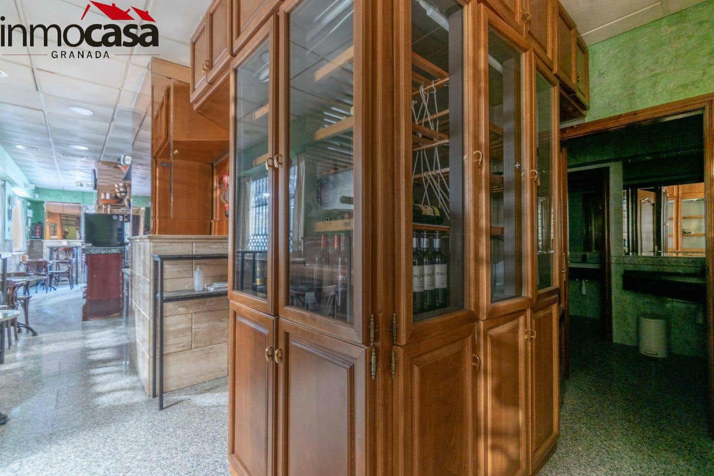 Erhverv til salg i Granada by - € 314.000 (Ref: 8162028)