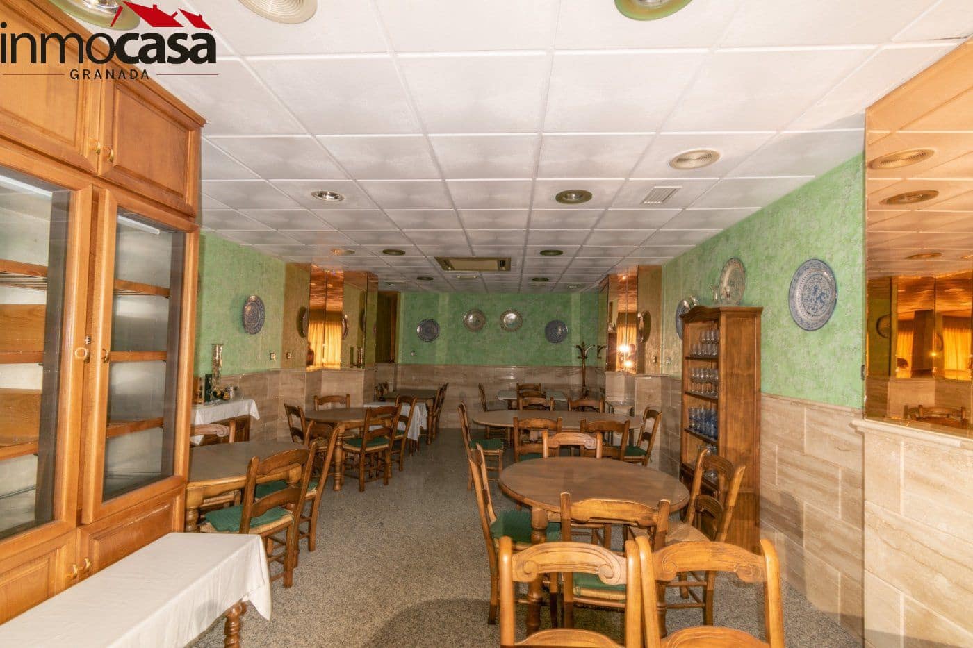 Erhverv til salg i Granada by - € 314.000 (Ref: 8162028)