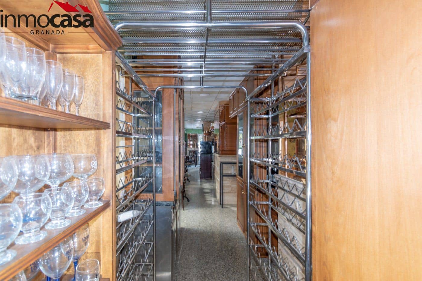 Erhverv til salg i Granada by - € 314.000 (Ref: 8162028)