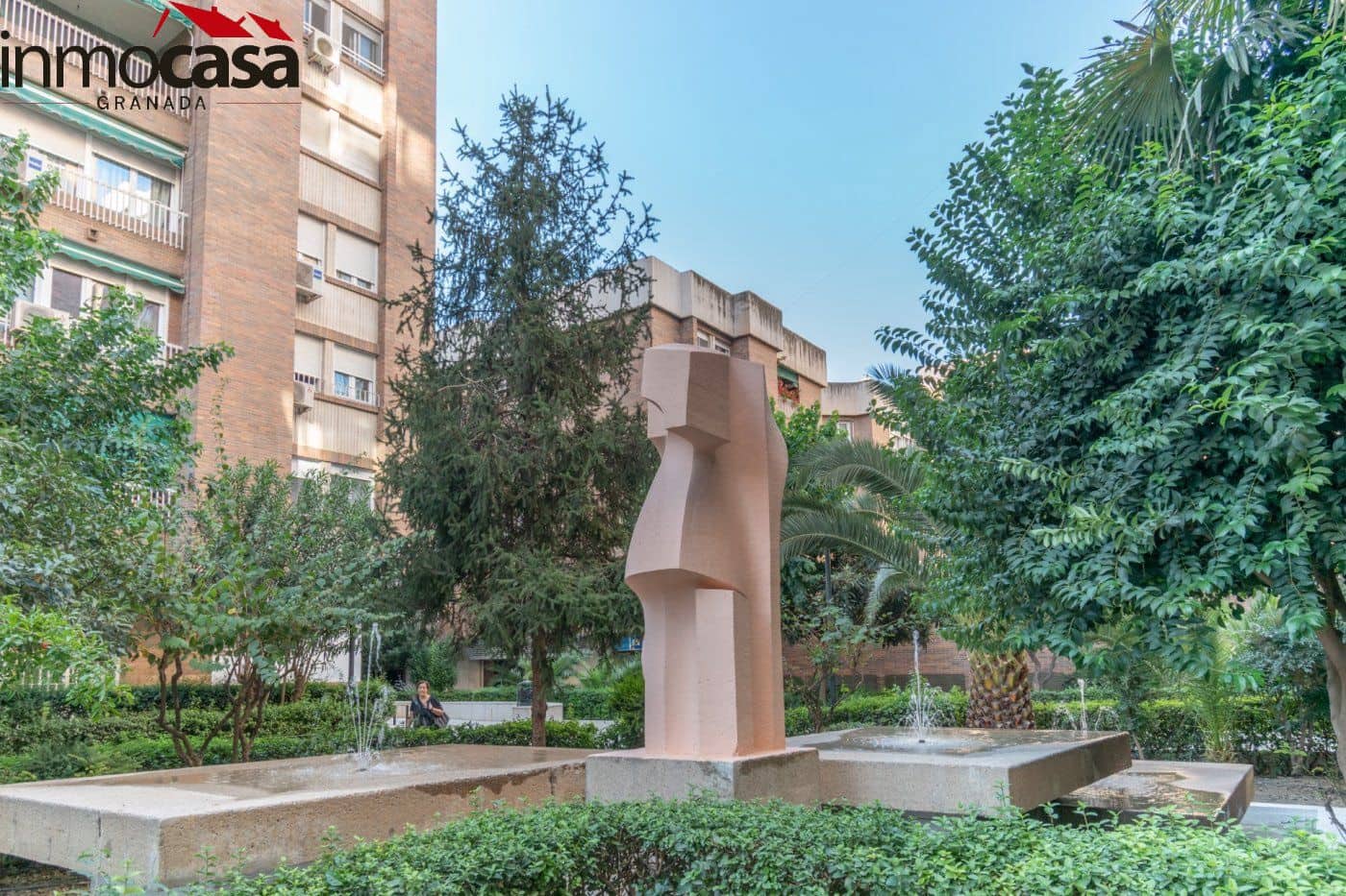 Erhverv til salg i Granada by - € 314.000 (Ref: 8162028)