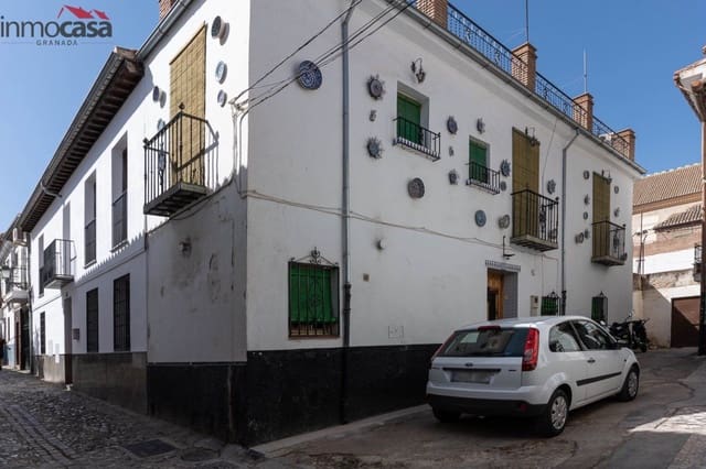 6 soveværelse Byhus til salg i Granada by - € 299.900 (Ref: 8162044)
