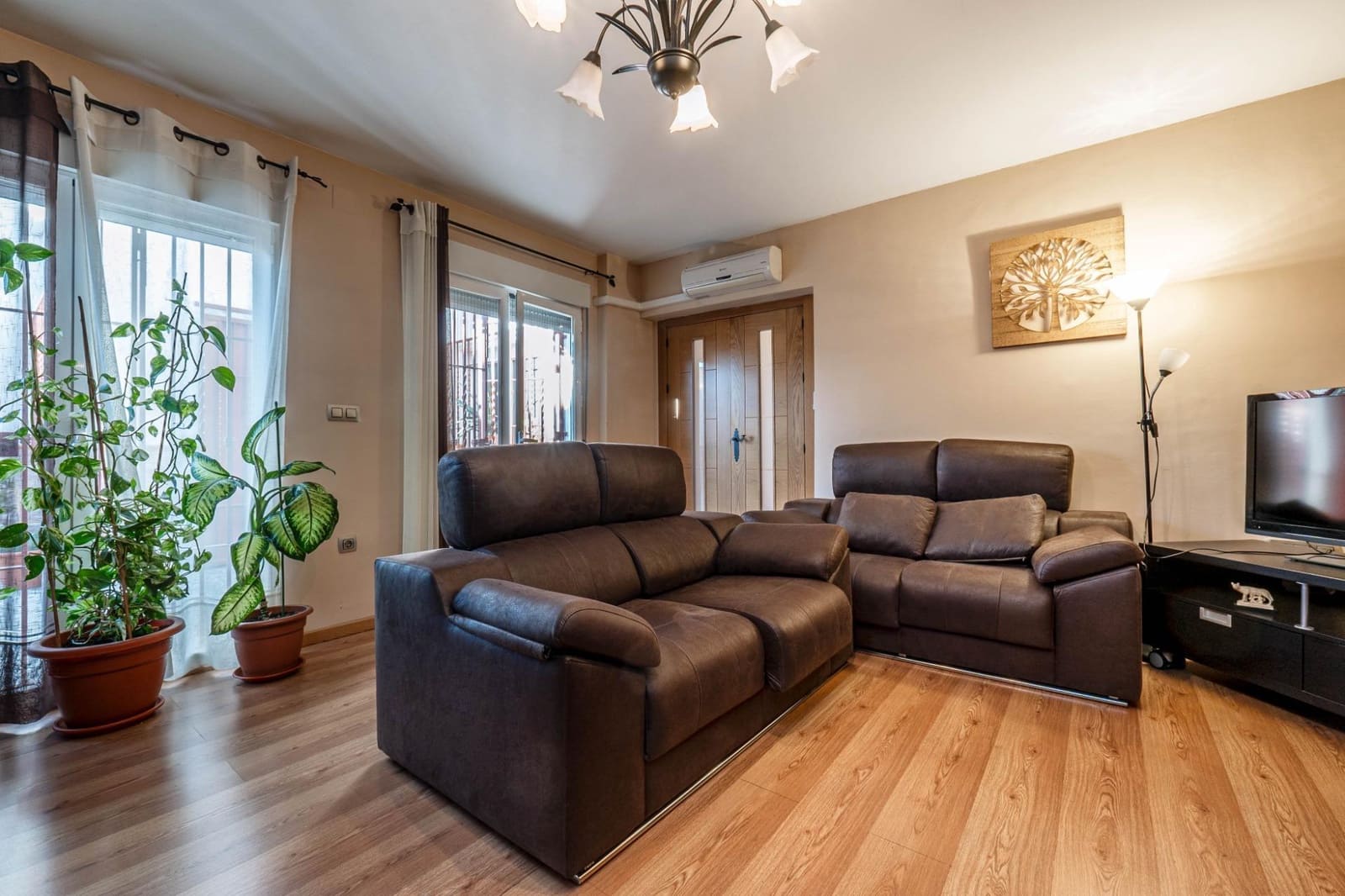 2 bedroom Townhouse for sale in Atarfe with garage - € 140,000 (Ref: 8162092)