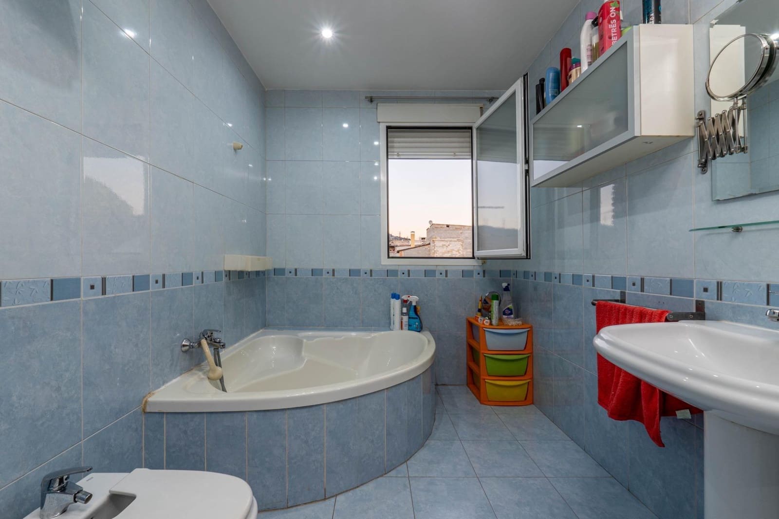 3 bedroom Townhouse for sale in Atarfe with garage - € 195,000 (Ref: 8162093)