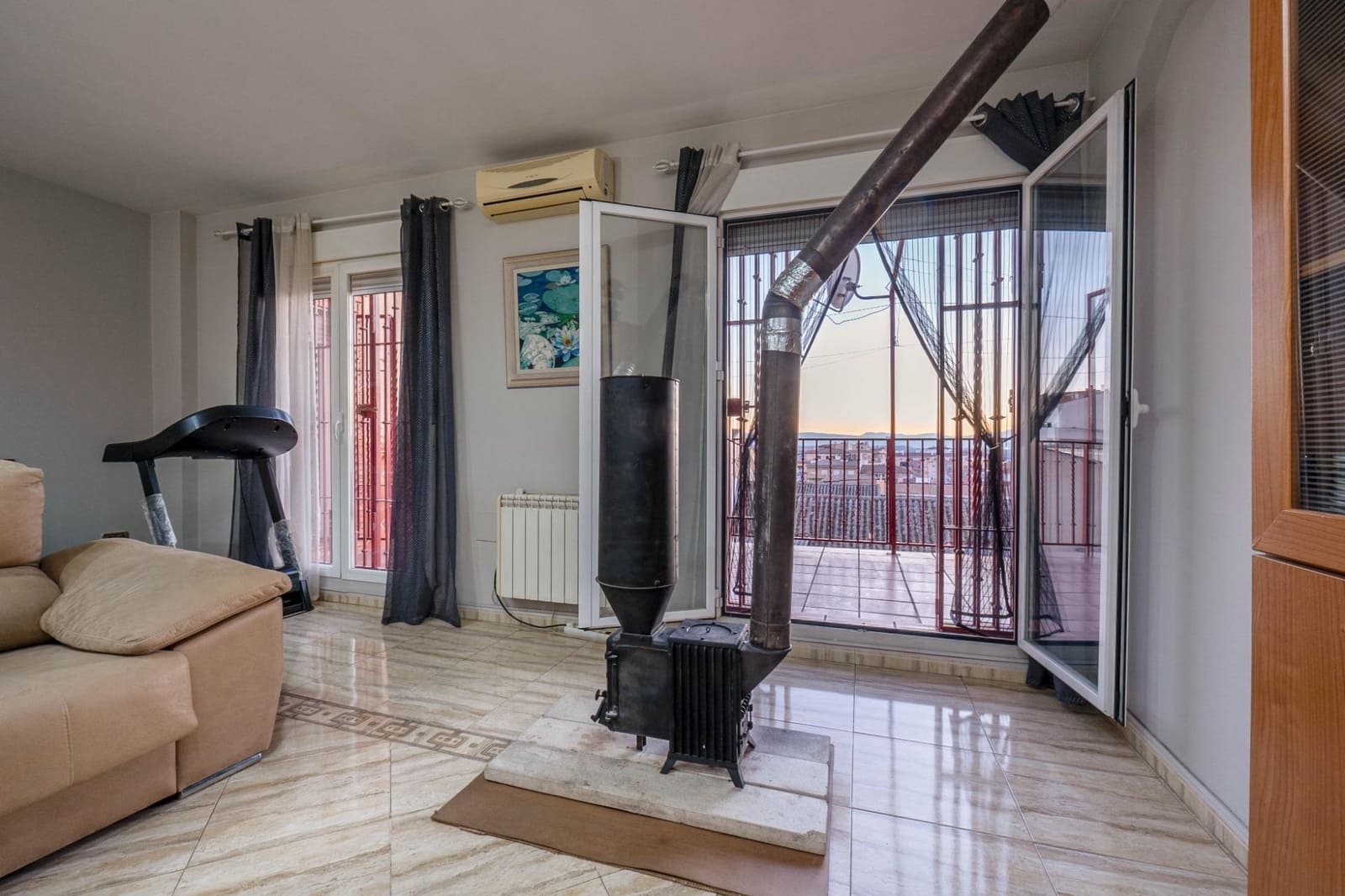 3 bedroom Townhouse for sale in Atarfe with garage - € 195,000 (Ref: 8162093)