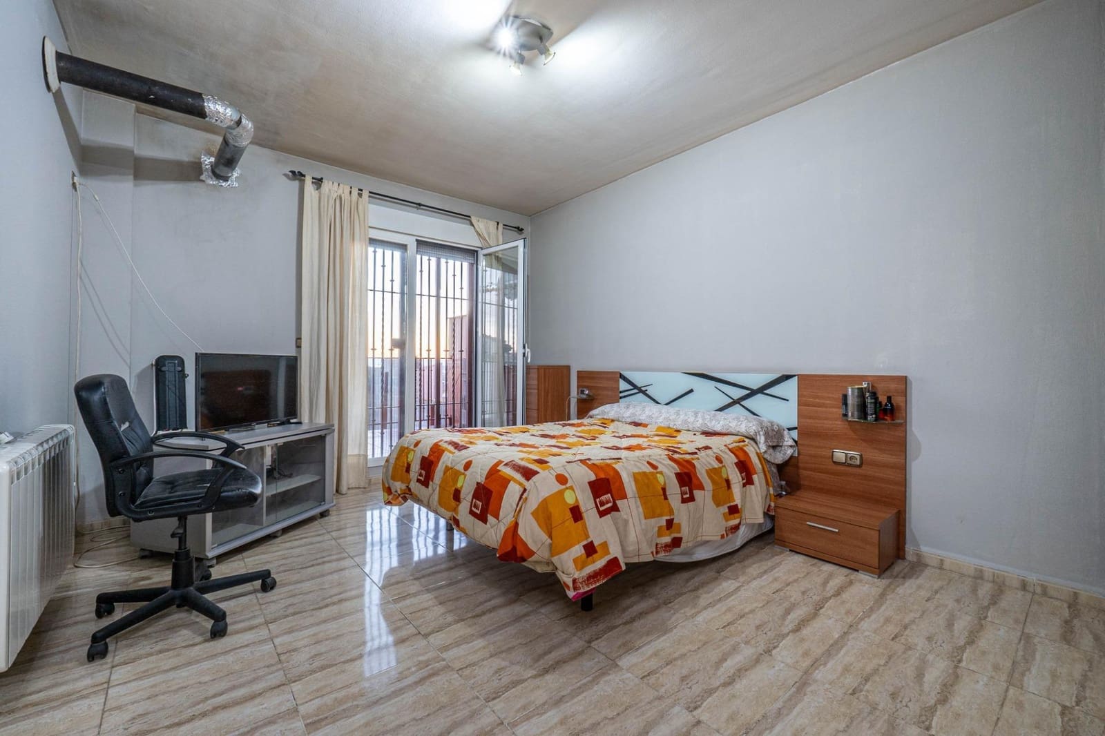 3 bedroom Townhouse for sale in Atarfe with garage - € 195,000 (Ref: 8162093)