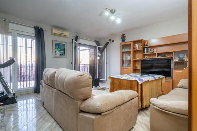 Casa de 3 habitaciones en Atarfe en venta con garaje - 195.000 € (Ref: 8162093)