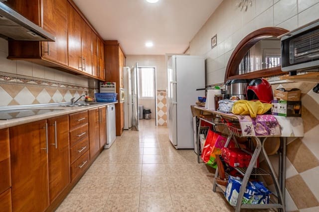 Casa de 3 habitaciones en Atarfe en venta con garaje - 195.000 € (Ref: 8162093)
