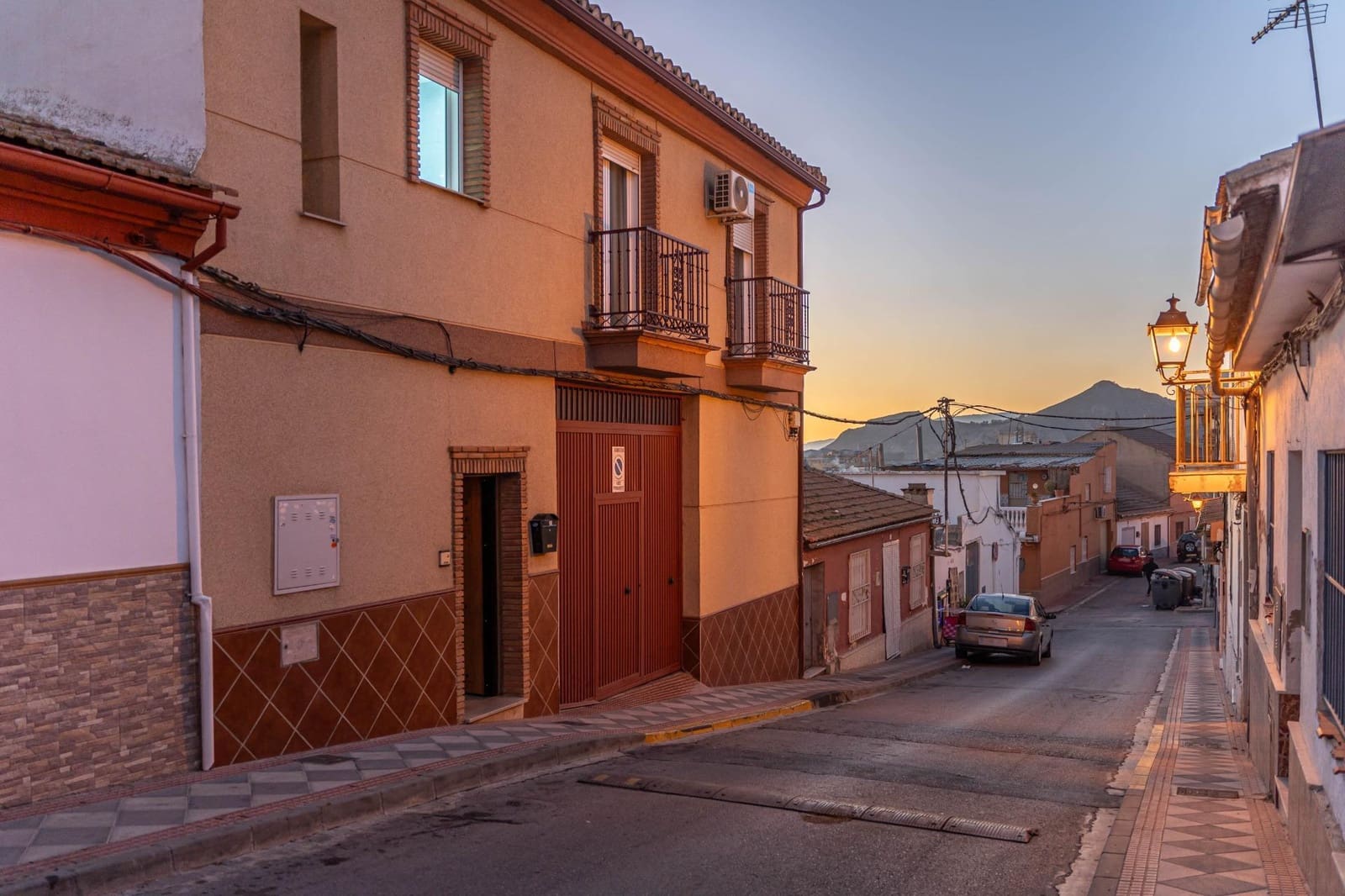 3 bedroom Townhouse for sale in Atarfe with garage - € 195,000 (Ref: 8162093)