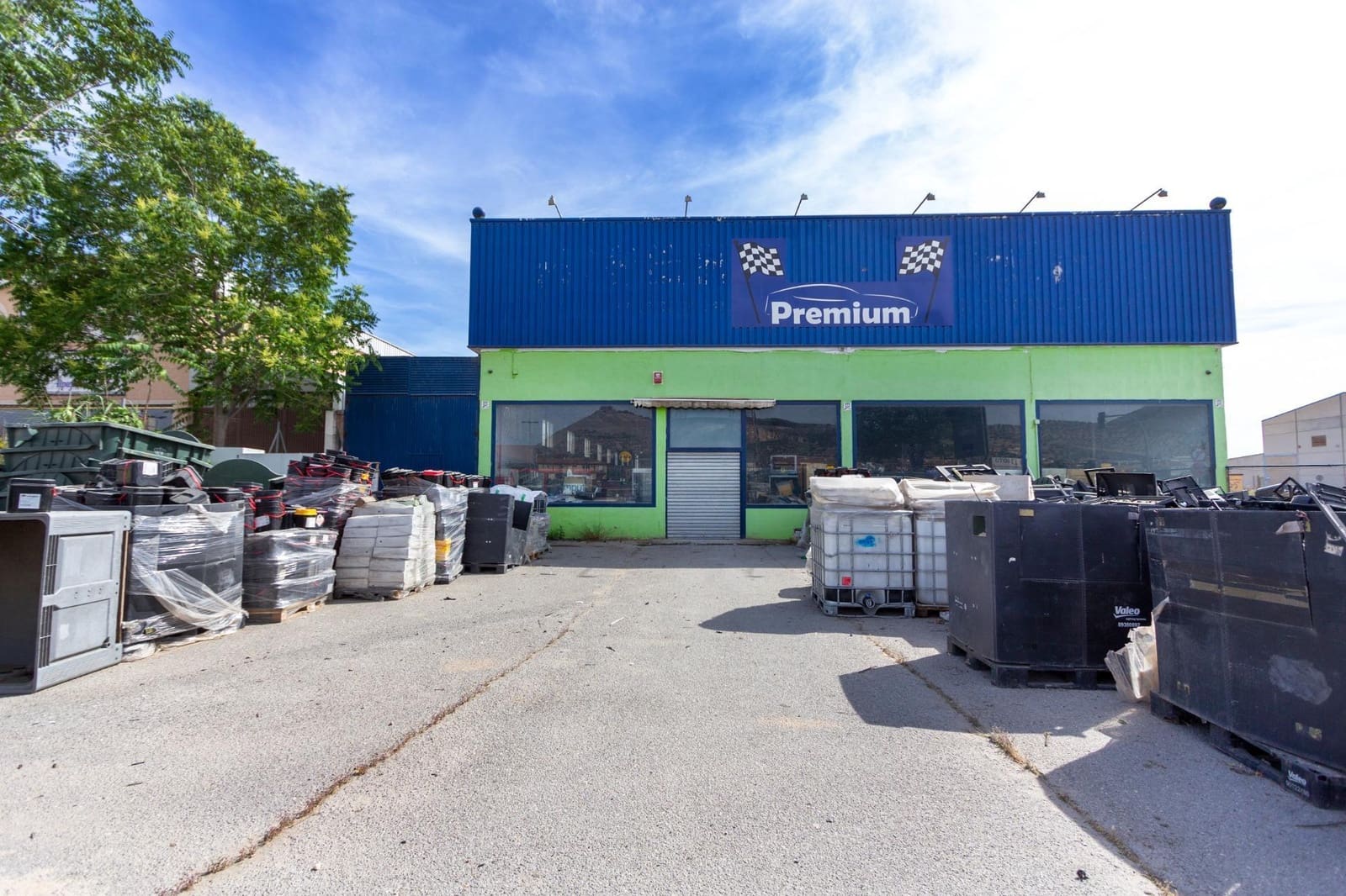 Bedrijf te koop in Atarfe met garage - € 840.000 (Ref: 8162097)