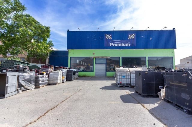 Bedrift til salgs i Atarfe med garasje - € 840 000 (Ref: 8162097)