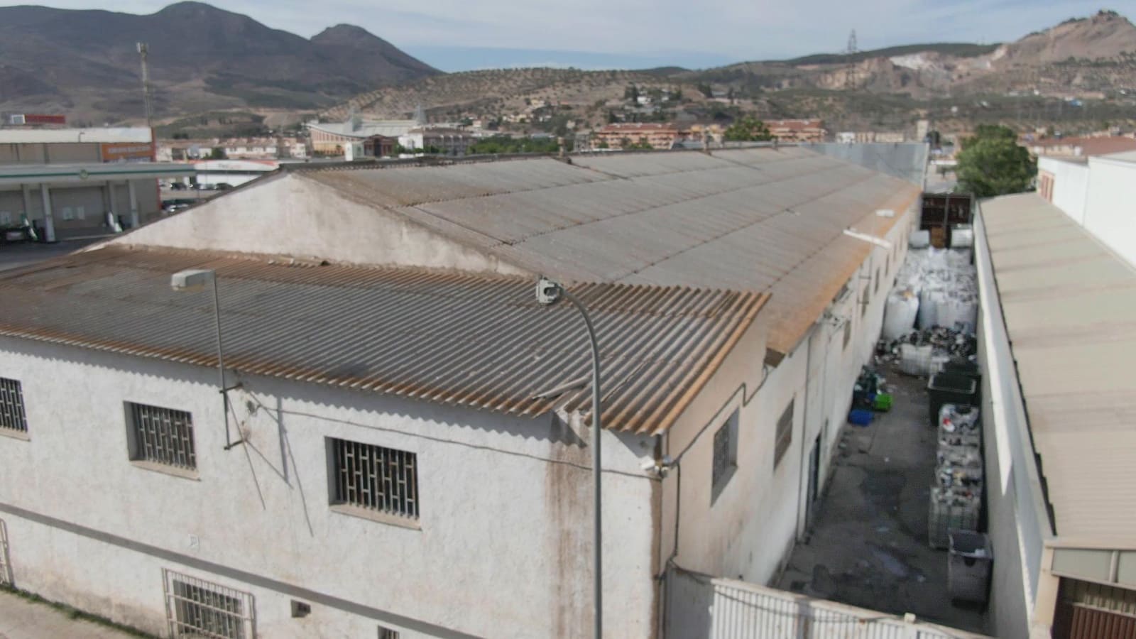 Bedrijf te koop in Atarfe met garage - € 840.000 (Ref: 8162097)