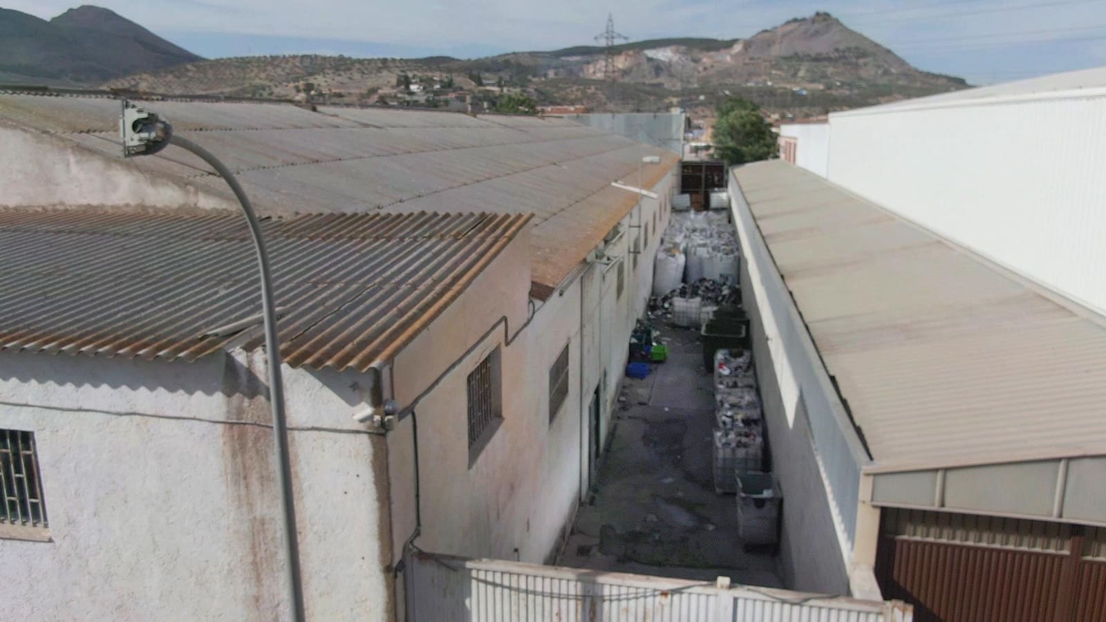 Bedrijf te koop in Atarfe met garage - € 840.000 (Ref: 8162097)