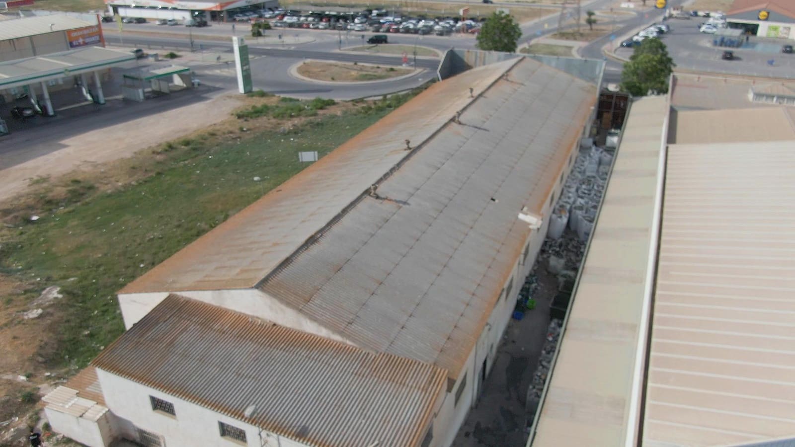 Bedrijf te koop in Atarfe met garage - € 840.000 (Ref: 8162097)