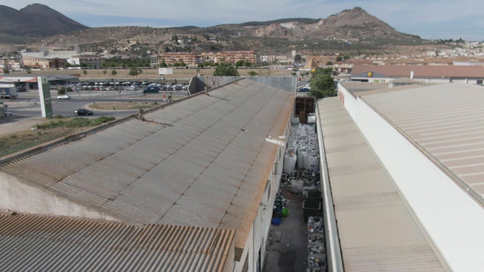 Bedrijf te koop in Atarfe met garage - € 840.000 (Ref: 8162097)