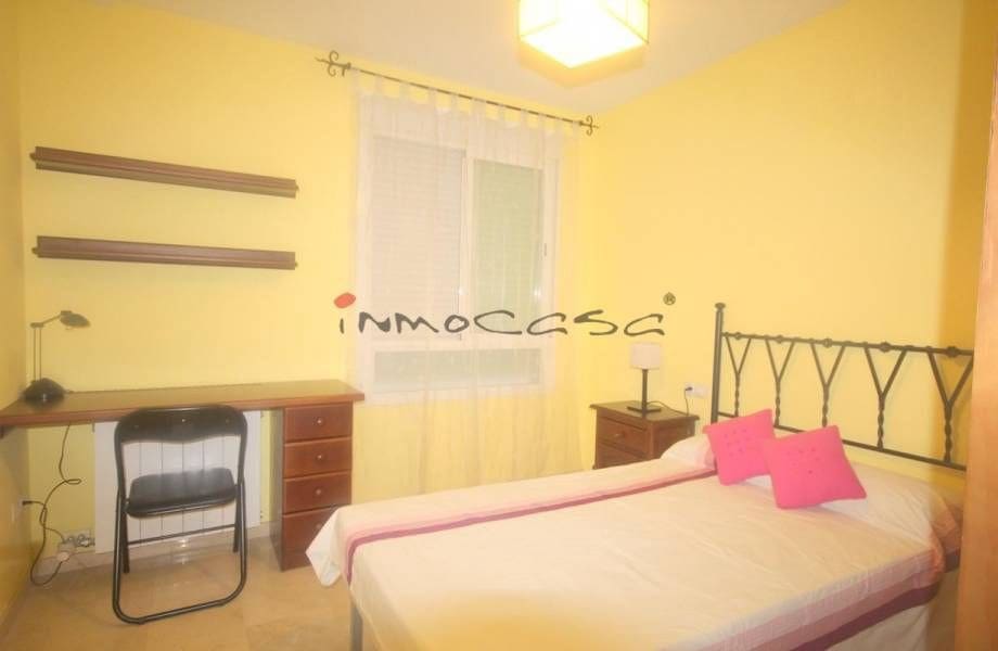 2 bedroom Flat for rent in Armilla with garage - € 700 (Ref: 8168867)